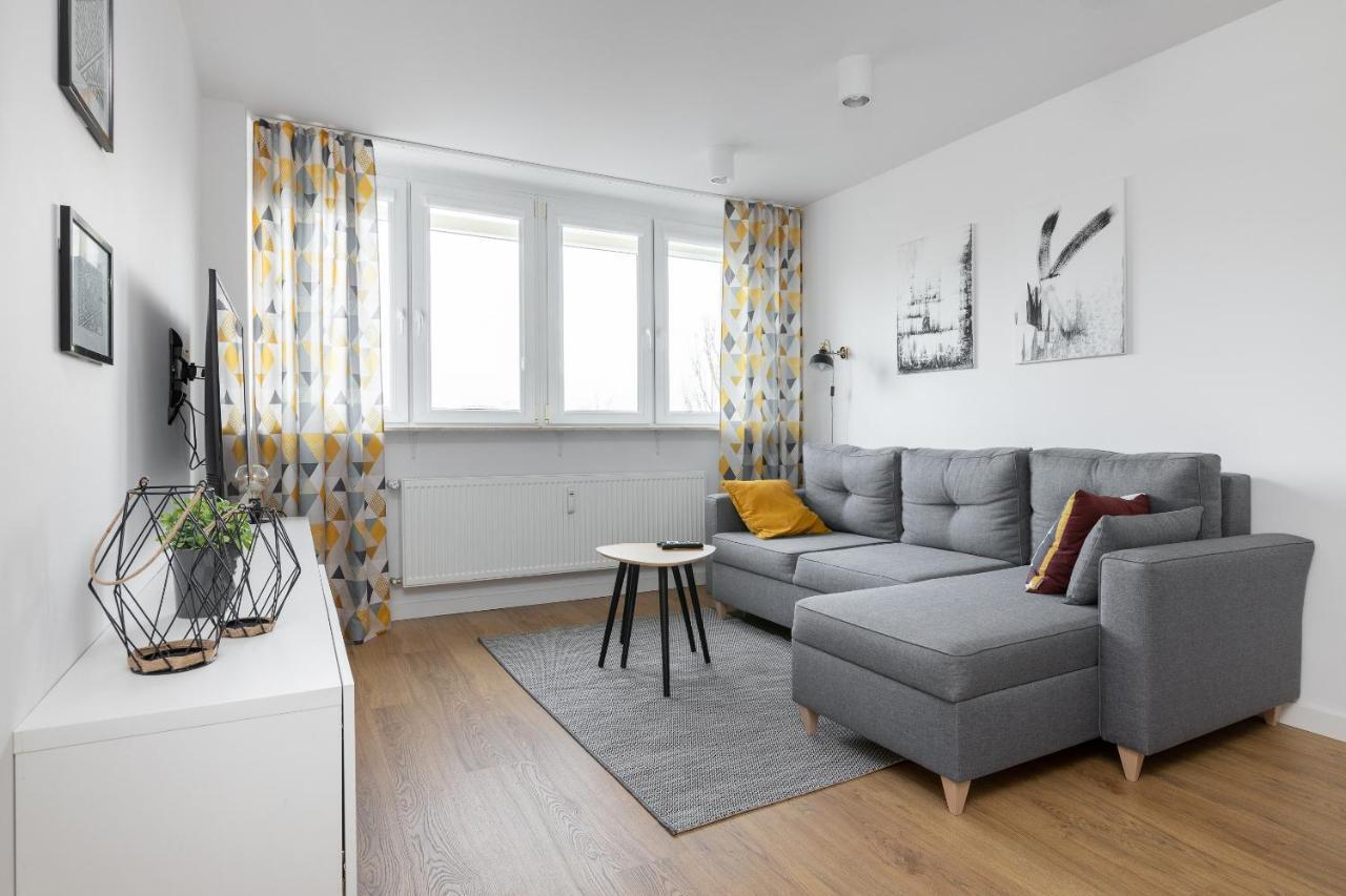 Ochota Homely Apartment Warschau Buitenkant foto