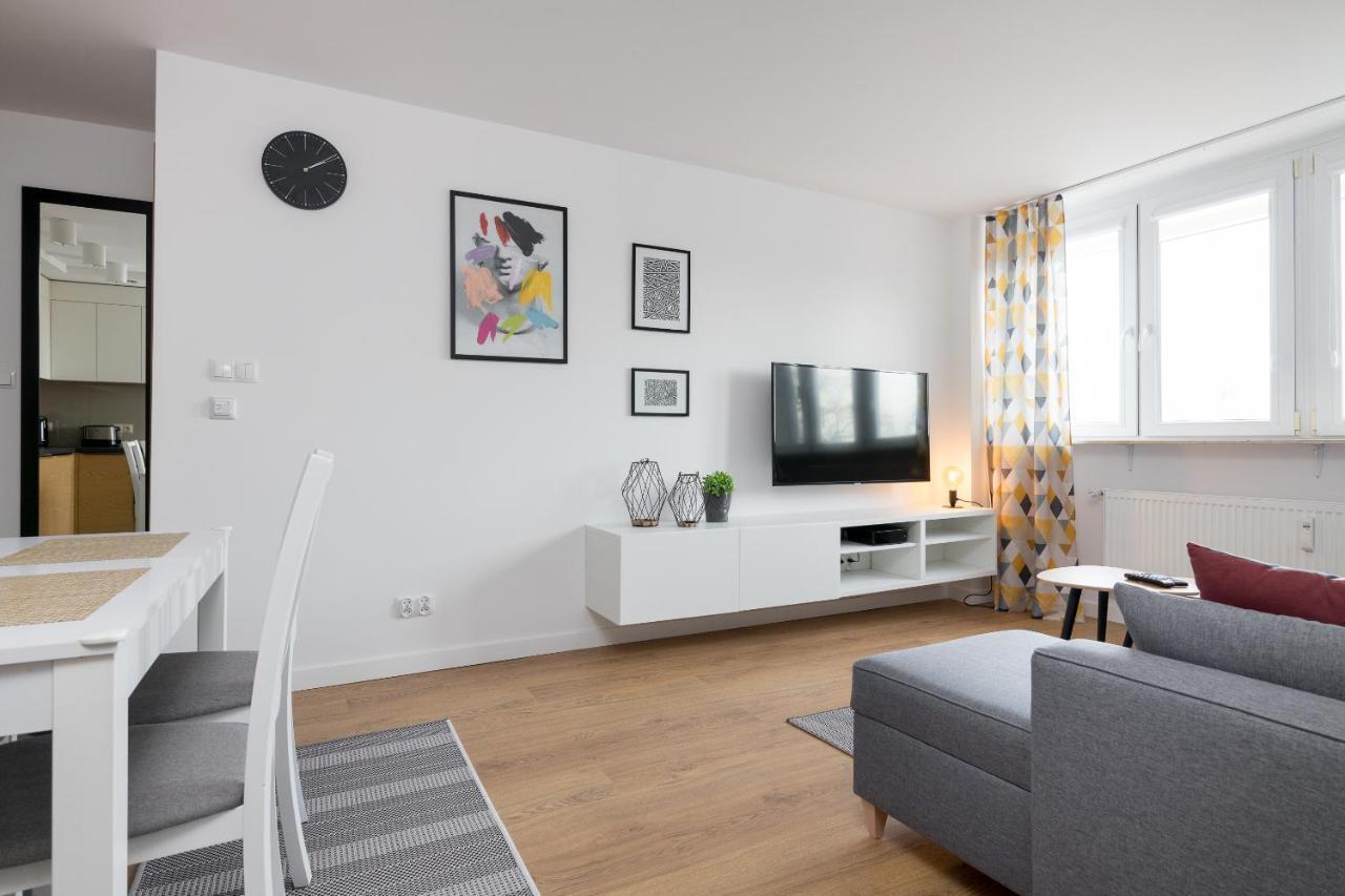 Ochota Homely Apartment Warschau Buitenkant foto