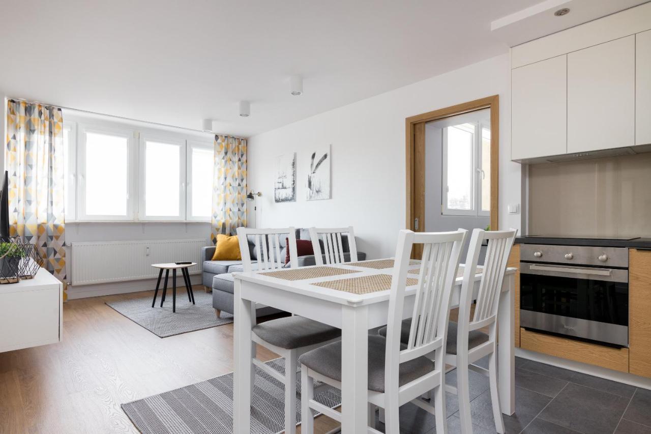 Ochota Homely Apartment Warschau Buitenkant foto